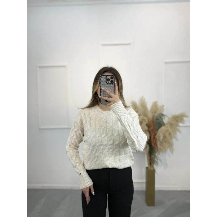 LivionTomy  Örgü Desenli Triko Kazak