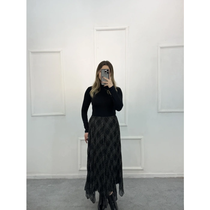 Neyss Çizgi Desenli Asimetrik Etek