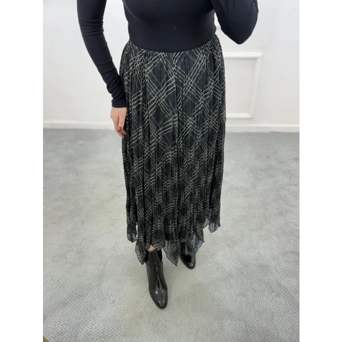 Neyss Çizgi Desenli Asimetrik Etek