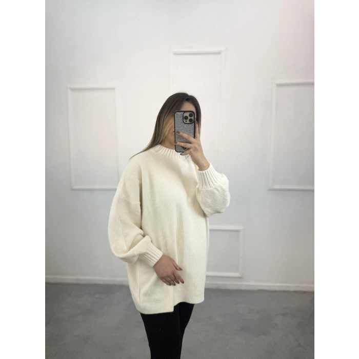 Nice Balon Kol Peluş Uzun Kazak