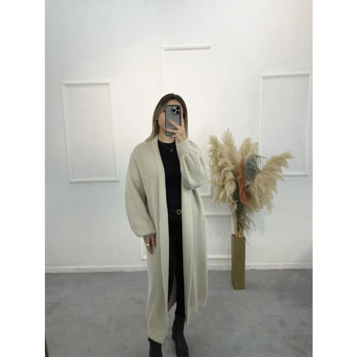 Taradid Sakallı Uzun Triko Hırka