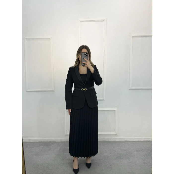 Way Kemer Detaylı Etekli İkili Takım