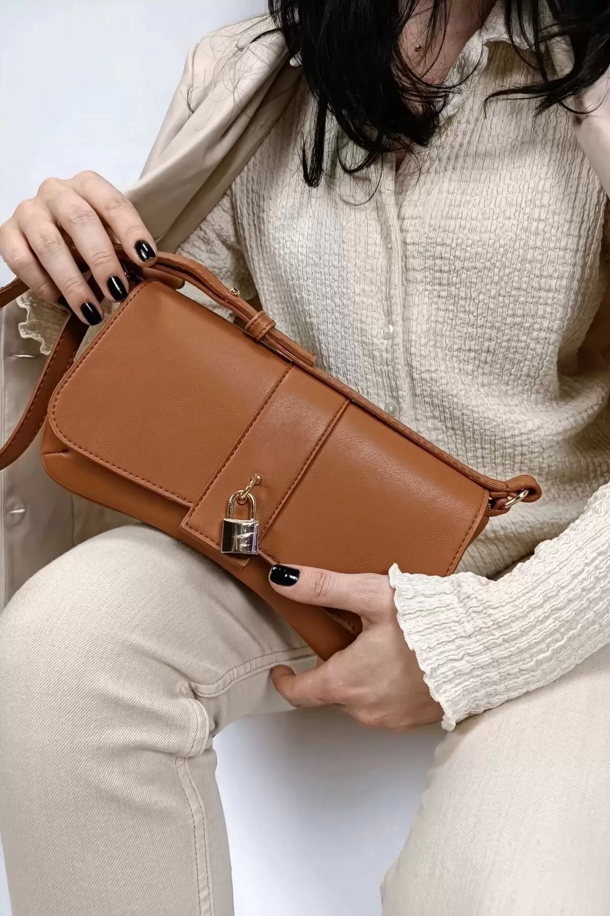 Sahra Asymmetrical Brown Skin Womens Shoulder Bag with Front Lock Accessories