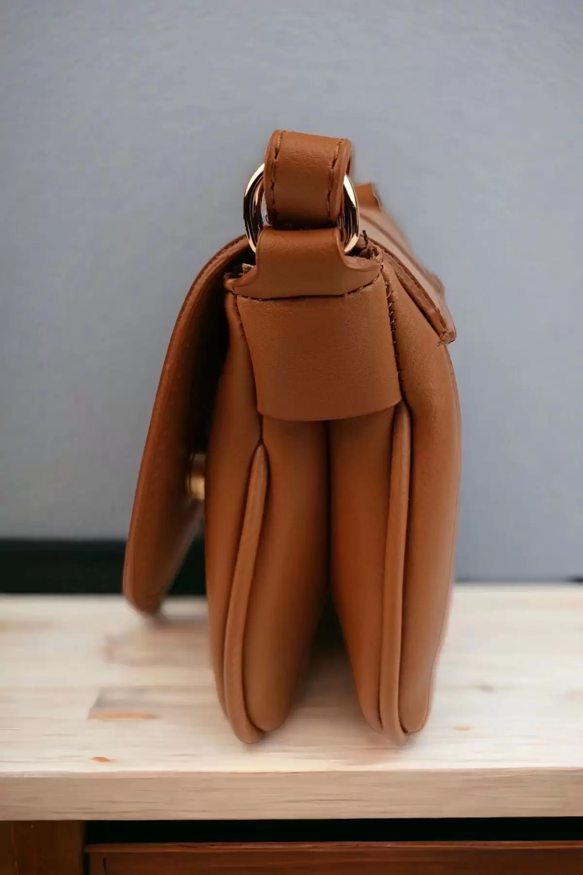 Sahra Asymmetrical Brown Skin Womens Shoulder Bag with Front Lock Accessories