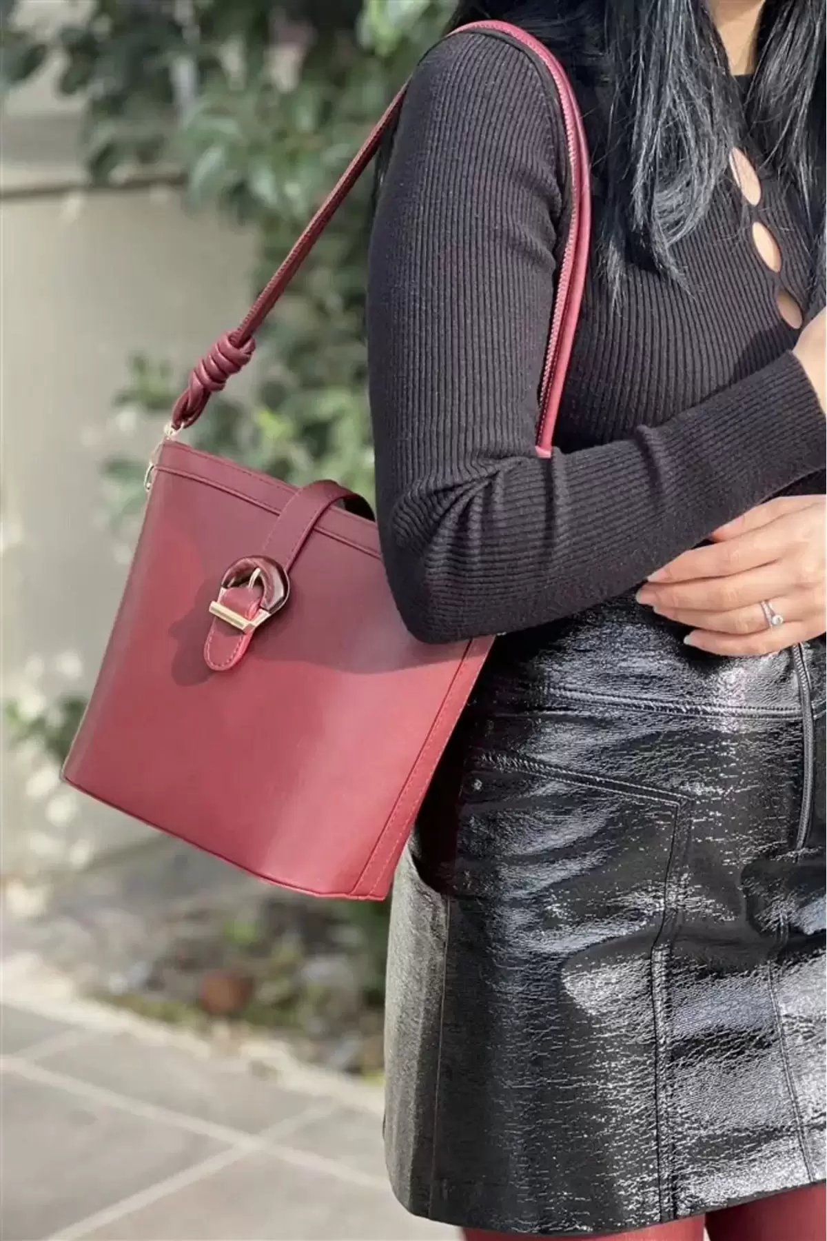 Sally Bordo Toka Detaylı Fermuarlı Kadın Kol Ve Omuz Çantası