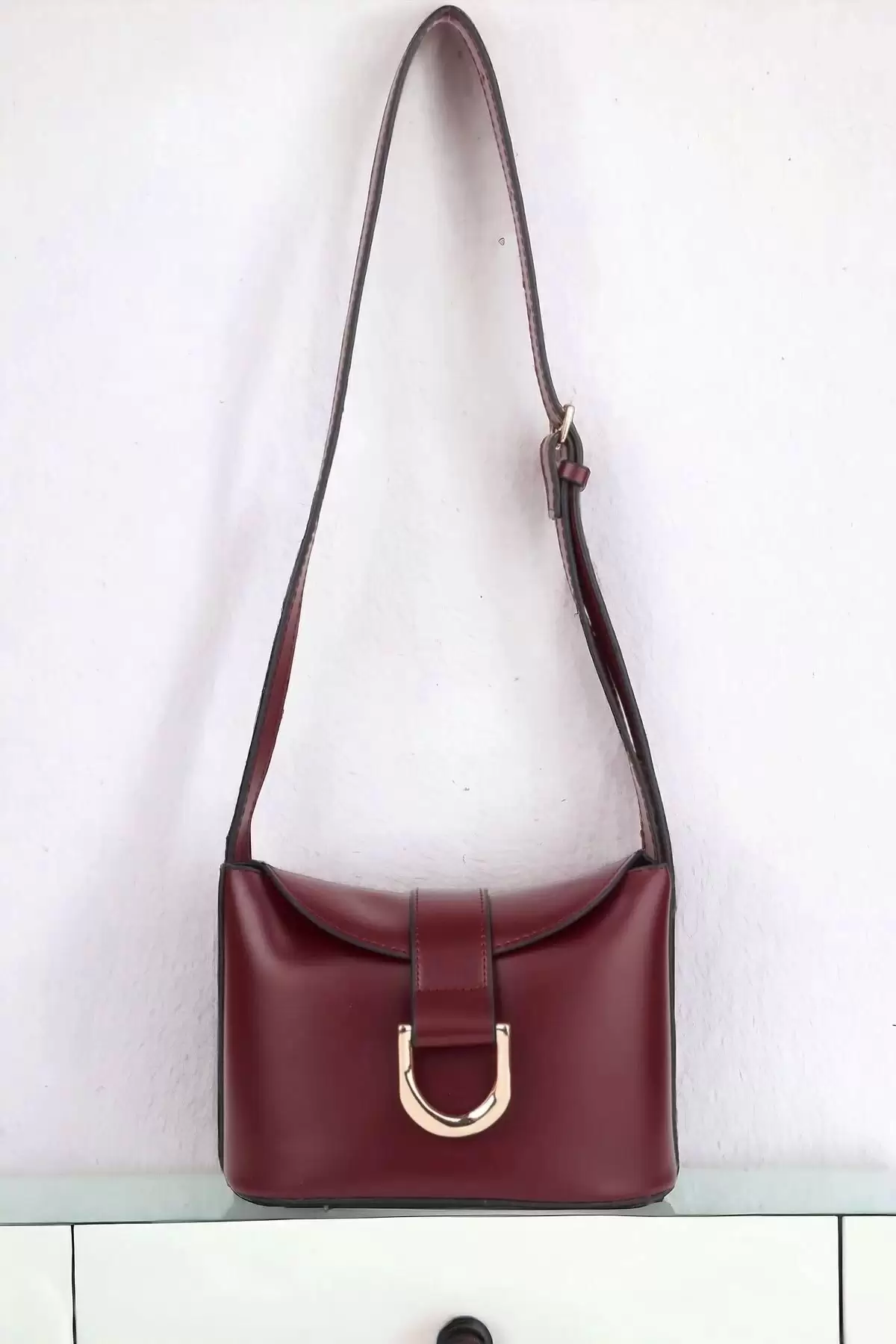 Amy Claret Red Box Form Womens Shoulder Bag with Buckle Accessories