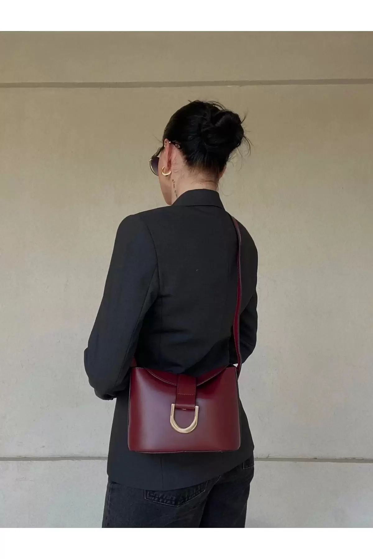 Amy Claret Red Box Form Womens Shoulder Bag with Buckle Accessories