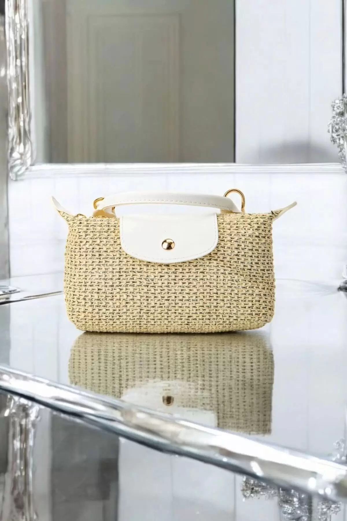 Laurel White Hand Knitted Womens Mini Bag