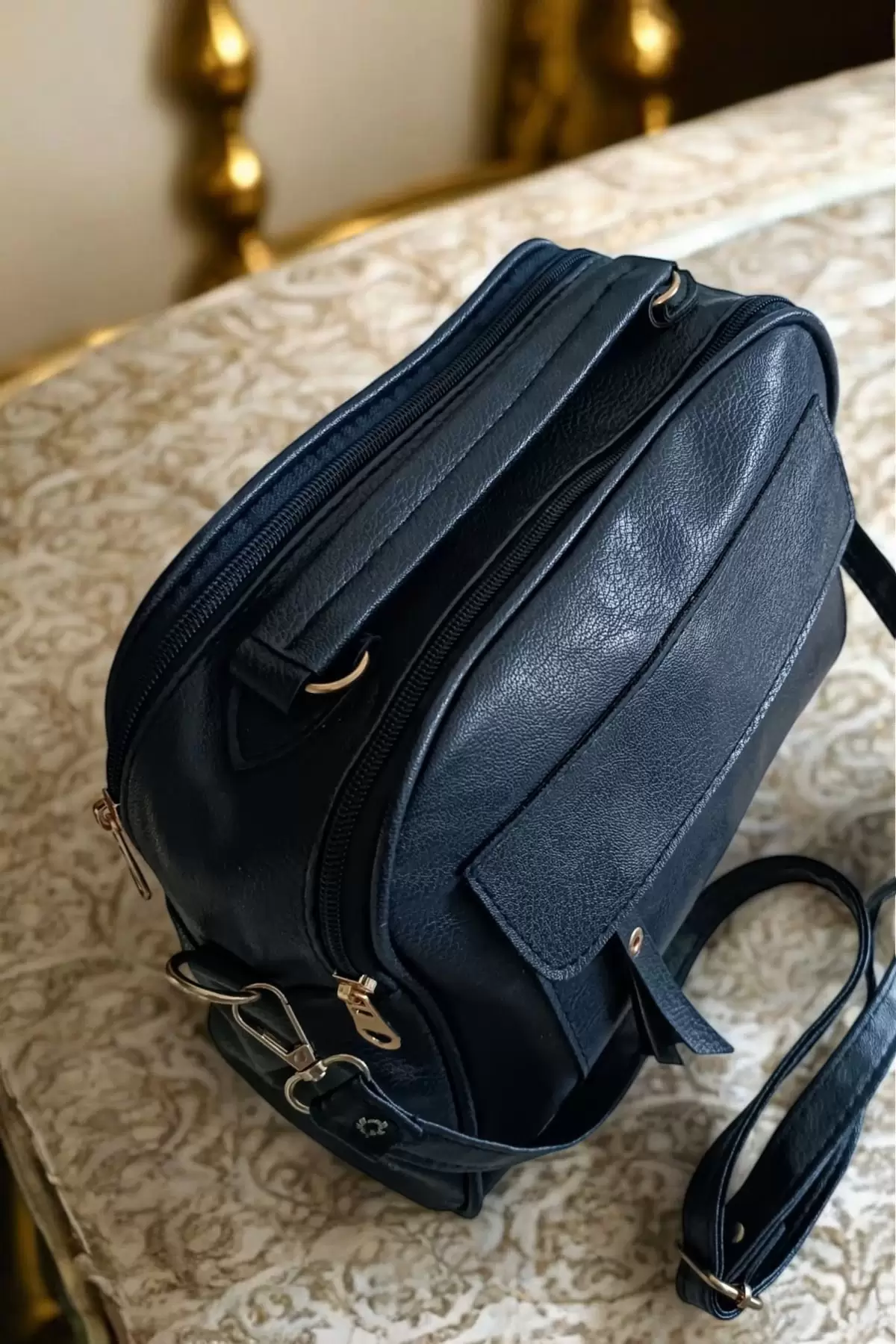 Massi Navy Blue Womens Medium Shoulder Bag