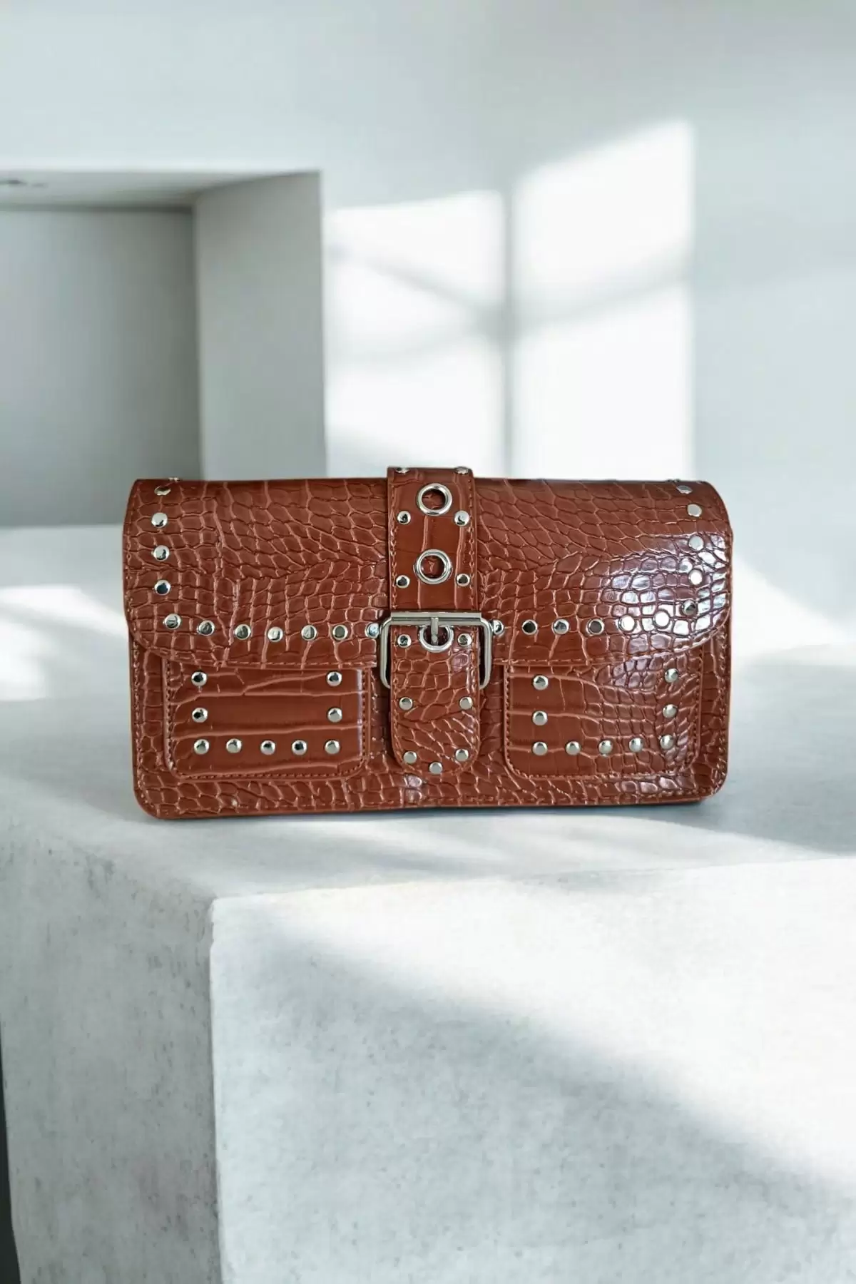 Elenor Brown Crocodile Staple Detailed Womens Shoulder Bag