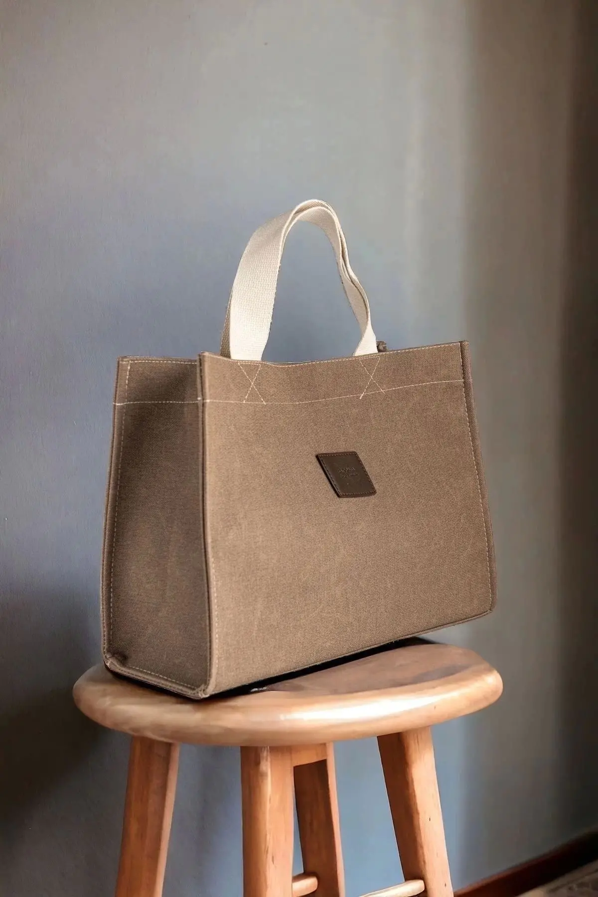 Wave Tan Canvas Shoulder Bag with Column Strap