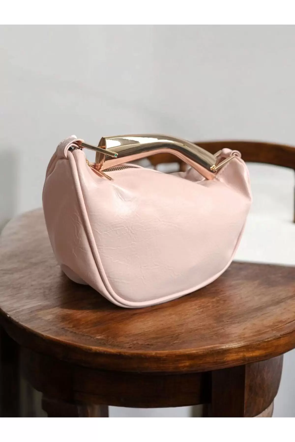 Begonia Pembe Gold Tasarım Saplı Kadın El Kol Ve Omuz Çantası