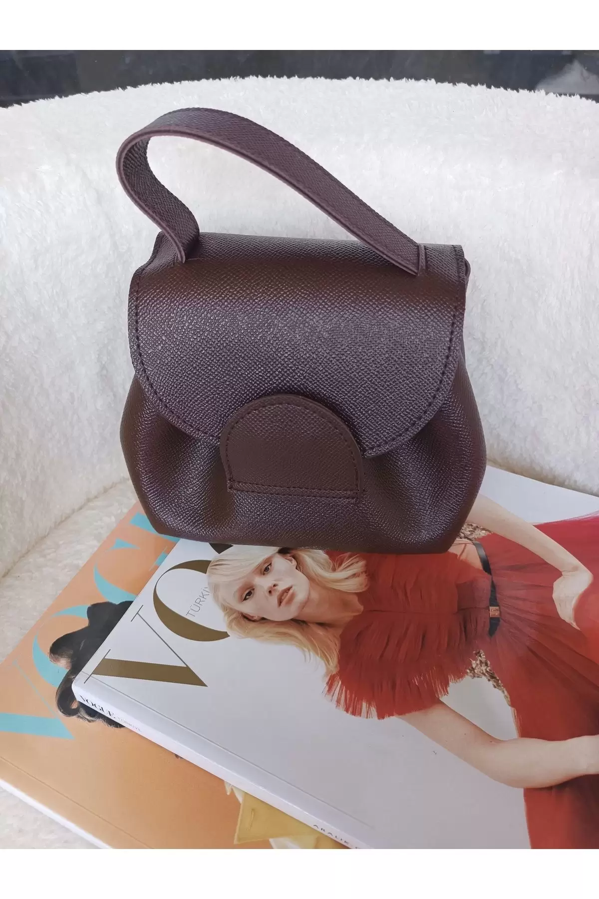 Sole Kahverengi Büzgü Detaylı Kapaklı Pinterest Model Kadın Omuz Çantası