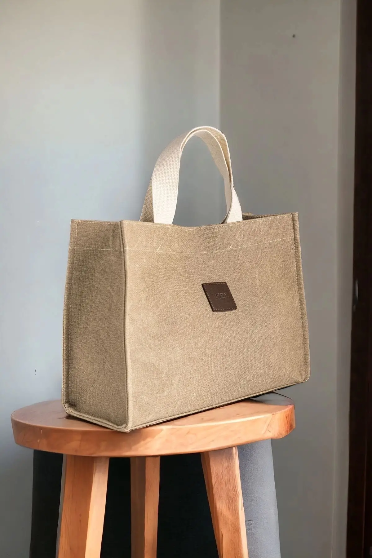 Wave Mink Canvas Large Size Hand and Shoulder Bag with Column Strap