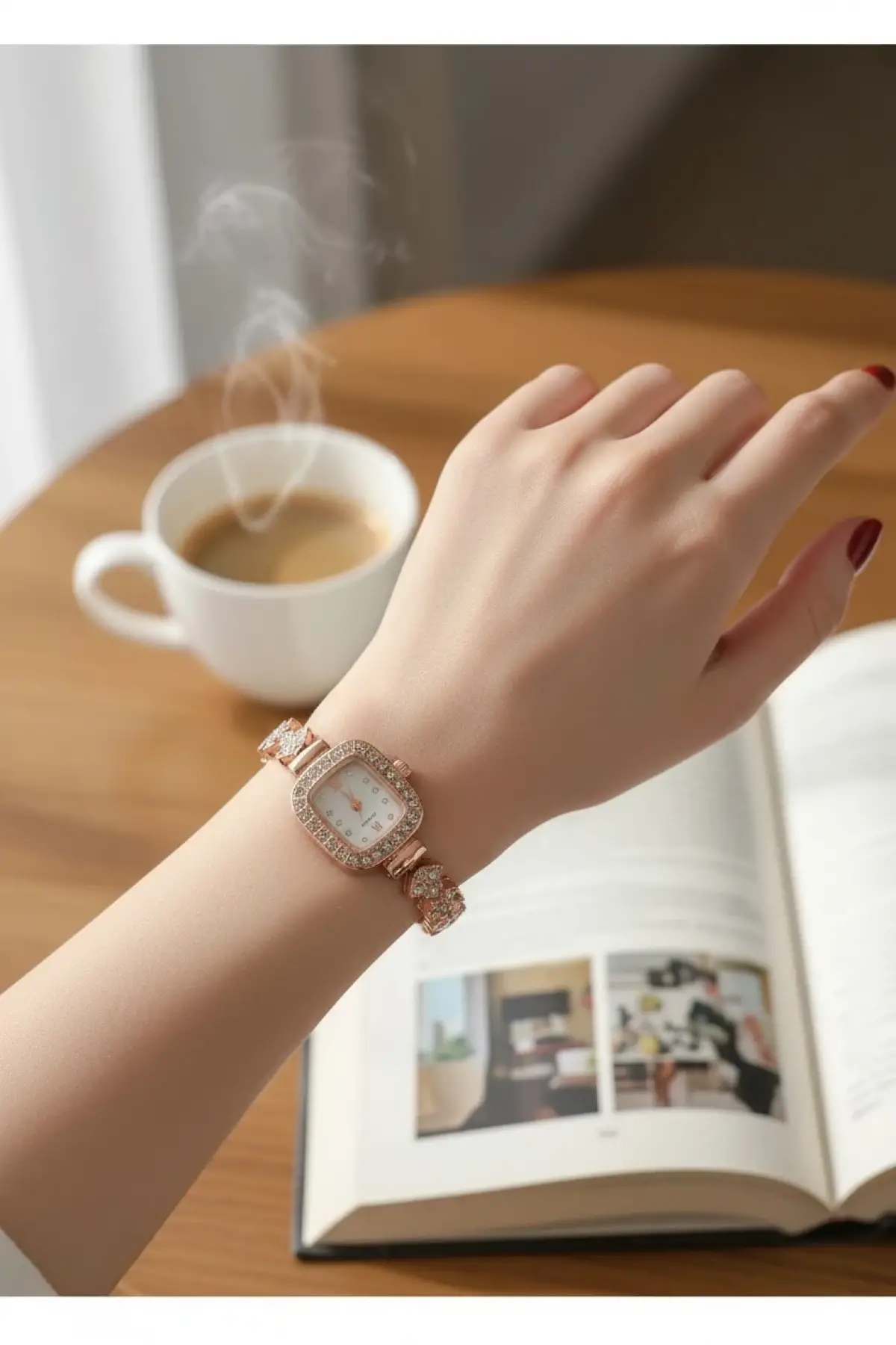 Newjersey Rosegold Taşlı Minimal Kadın Kol Saati