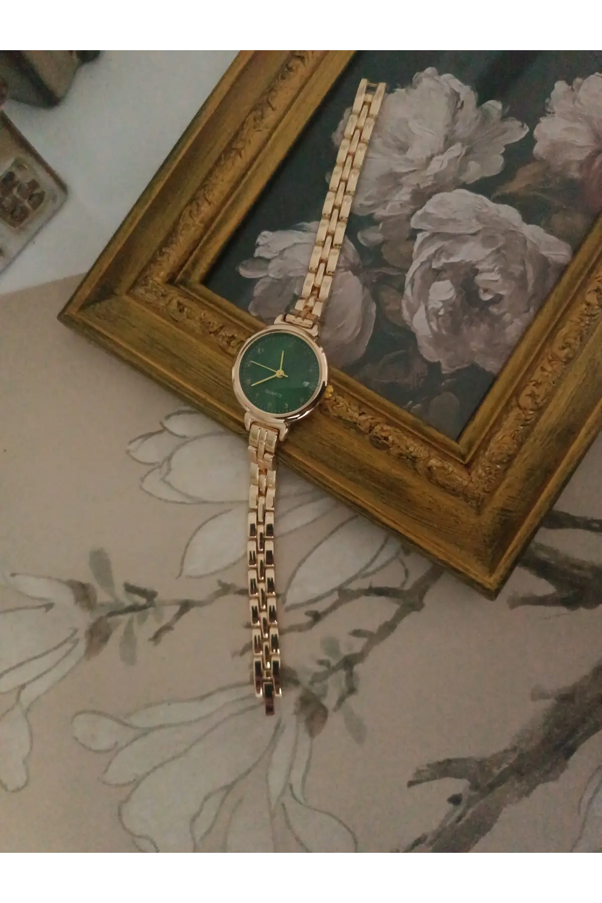 Bellora Kadın Gold Renk Metal Kordonlu Zümrüt Yeşil Kadranlı Vintage Kol Saati