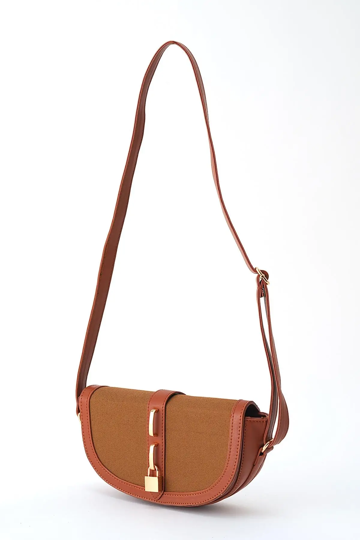 Stella Taba Kilit Aksesuarlı Keten Deri Detaylı Çapraz Askılı Trend Kadın Omuz Çantası