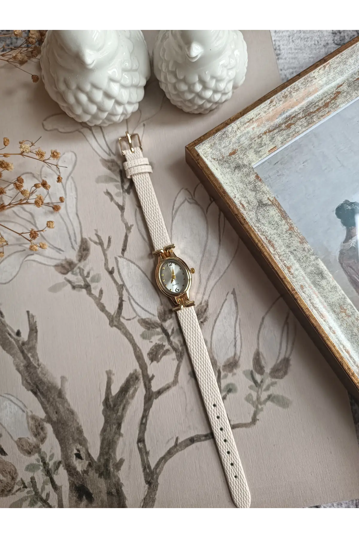 Kaira Krem Desenli Deri Beyaz Kardan Oval Minimal Kadın Kol Saati