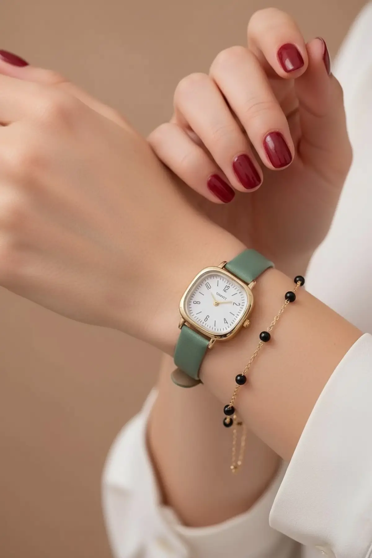 Jade Mint Yeşili Retro Deri Kordonlu Kare Minimal Kadın Kol Saati