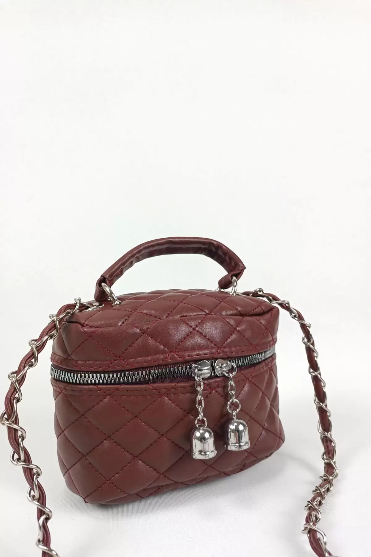 Leslie Bordo Kapitone Desen Kadın Kutu Crossbody Bag