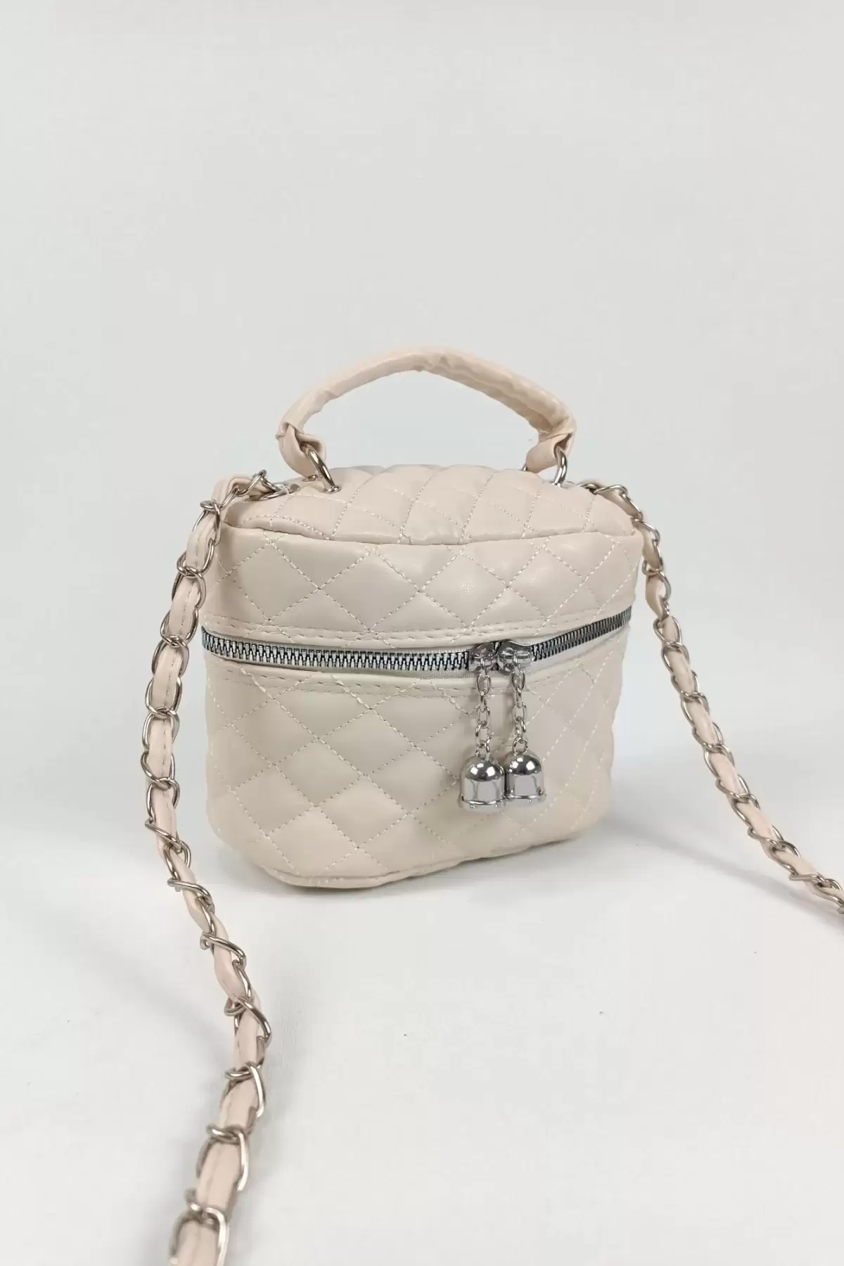 Leslie Krem Kapitone Desen Kadın Kutu Crossbody Bag