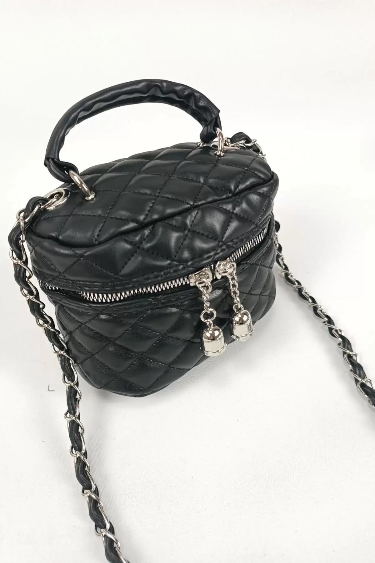 Leslie Siyah Kapitone Desen Kadın Kutu Crossbody Bag