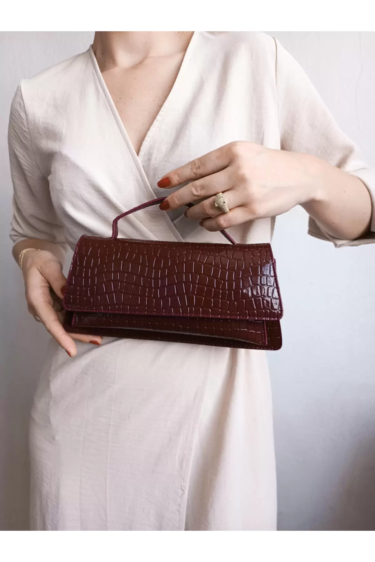 Matisse Claret Red Crocodile Wallet Type Cross Strap Womens Shoulder Bag
