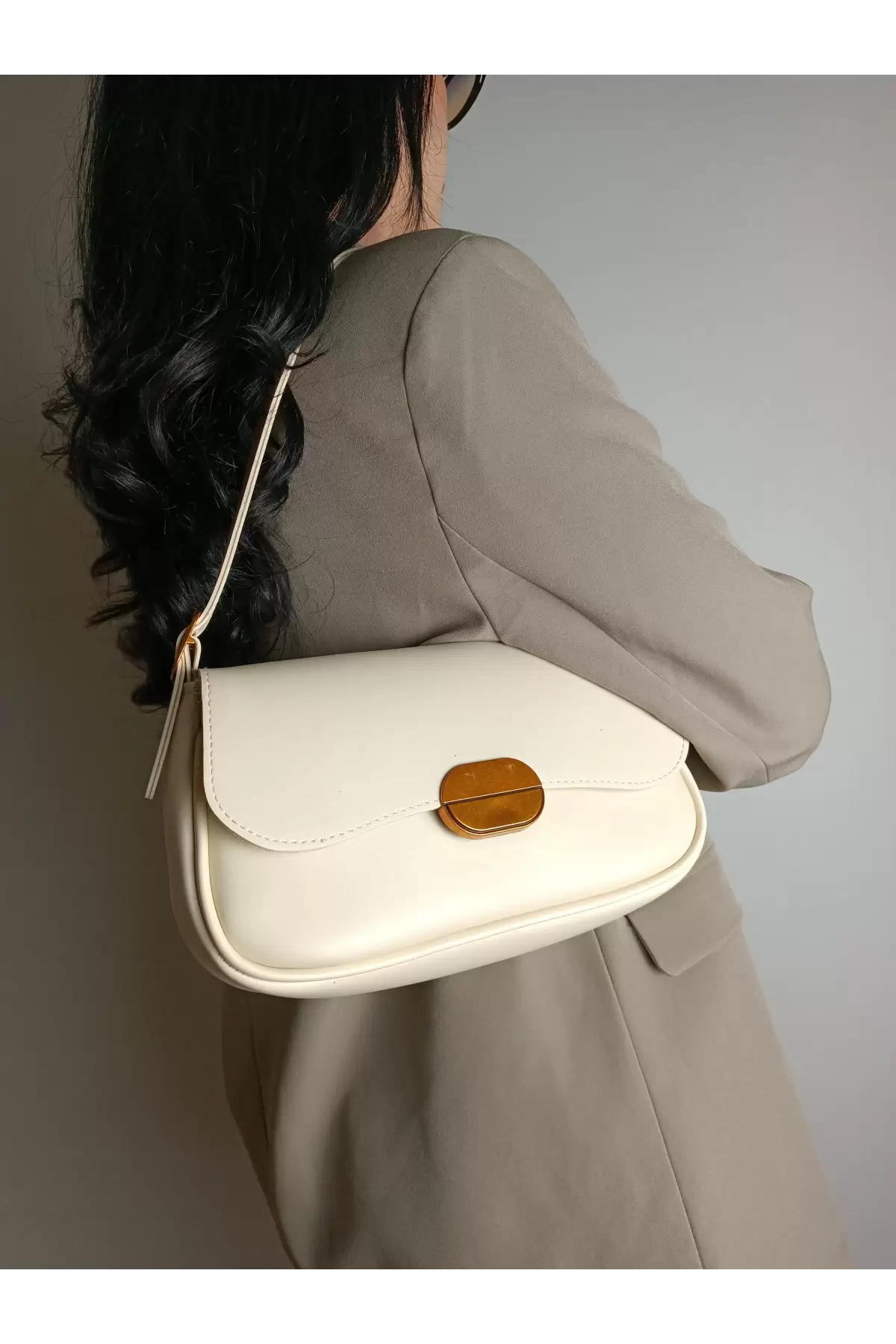 Mina Cream Soft Leather Design Lock Double Strap Womens Shoulder Bag