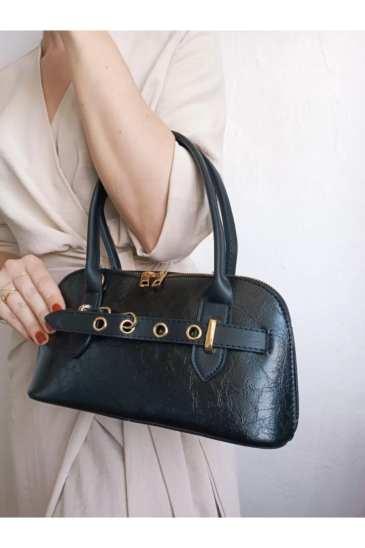 Princess Black Wrinkled Skin Baguette Womens Shoulder Bag