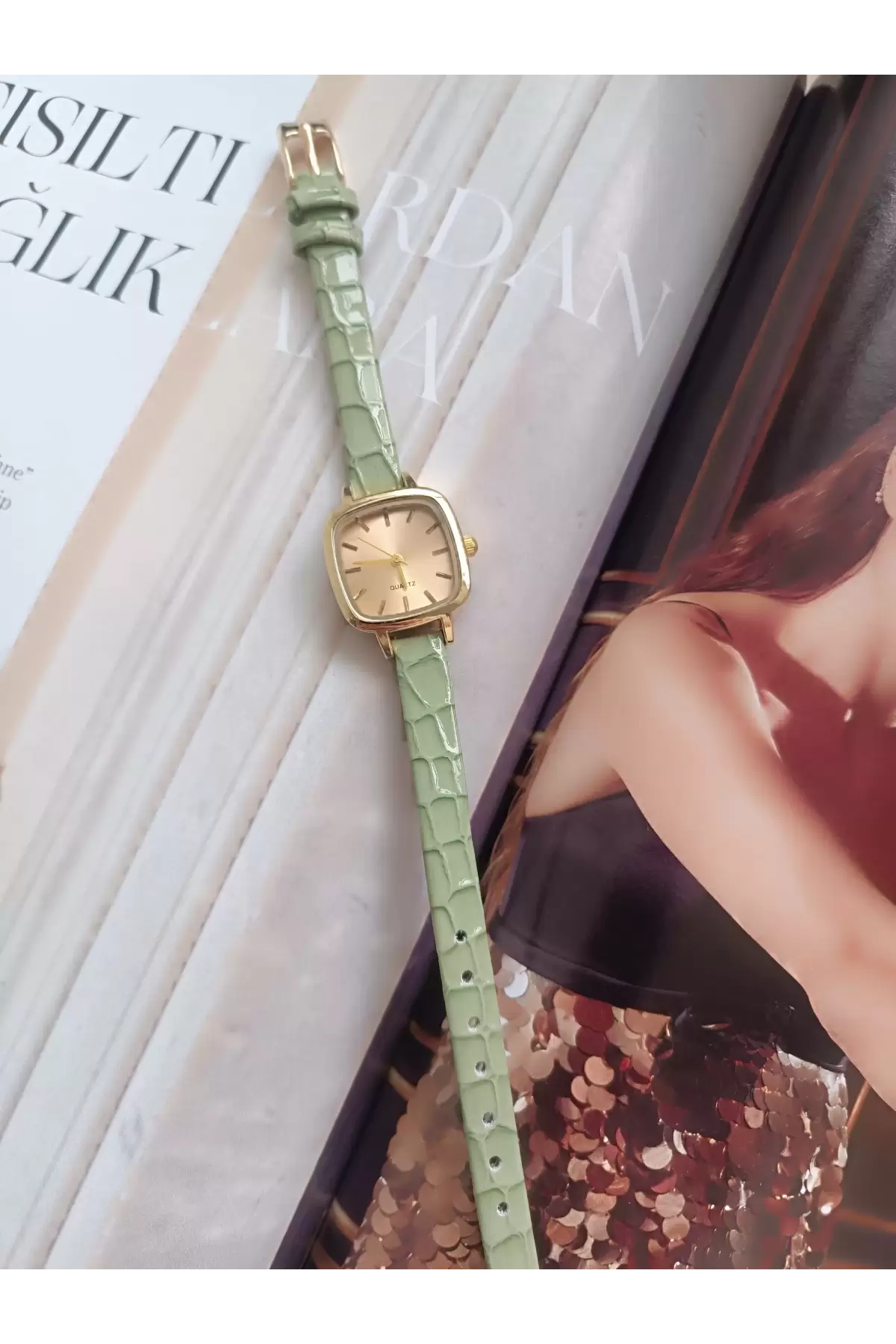 Seraphina Mint Yeşili Kroko Deri Kordonlu Yeşil Kare Minimal Kadın Kol Saati