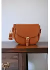 Venüs Toka Detaylı Ayarlanabilir Askılı Taba Cilt Mini Trend Kadın Omuz Çantası