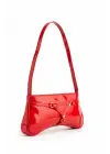 Samuel Kırmızı Üçgen Detay Aksesuarlı Baget Kadın Omuz Çantası