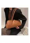 Henna Taba Cilt Fermuar Kapama Pinterest Model Kadın Omuz Çantası