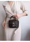 Leslie Bitter Brown Womens Box Shoulder Bag