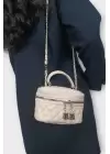Leslie Krem Kapitone Desen Kadın Kutu Crossbody Bag