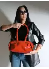 Lidya Kırmızı Parlak Kemer Detay Tasarım Kadın Omuz Çantası
