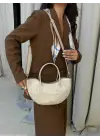 Lissea Krem Rengi Cilt Asimetrik Model Kadın El Ve Omuz Çantası