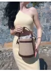Margaret Hasır Kahve Detaylı Büzgü Kapamalı Çift Askılı Kova Model Kadın El Ve Omuz Çantası