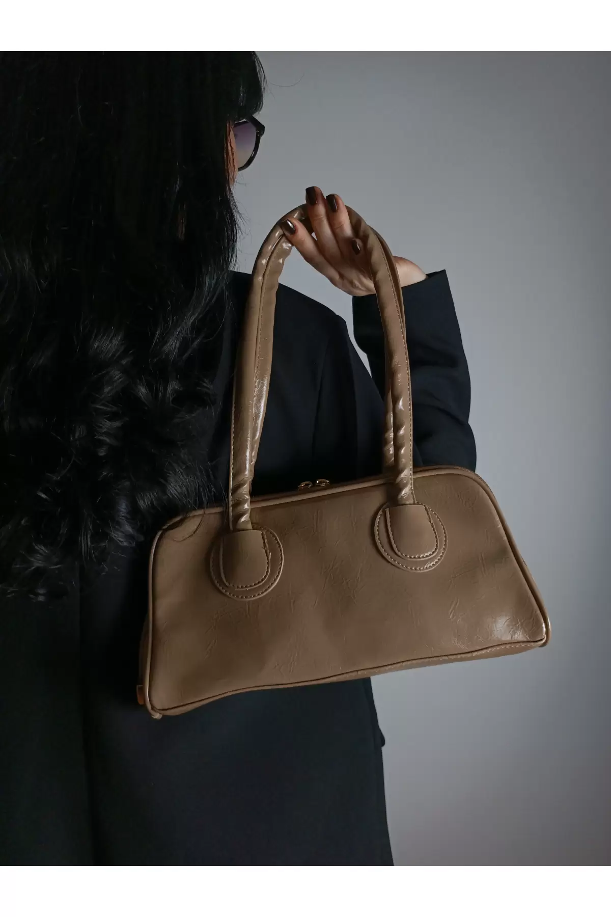 Henna Vizon Cilt Fermuar Kapama Pinterest Model Kadın Omuz Çantası