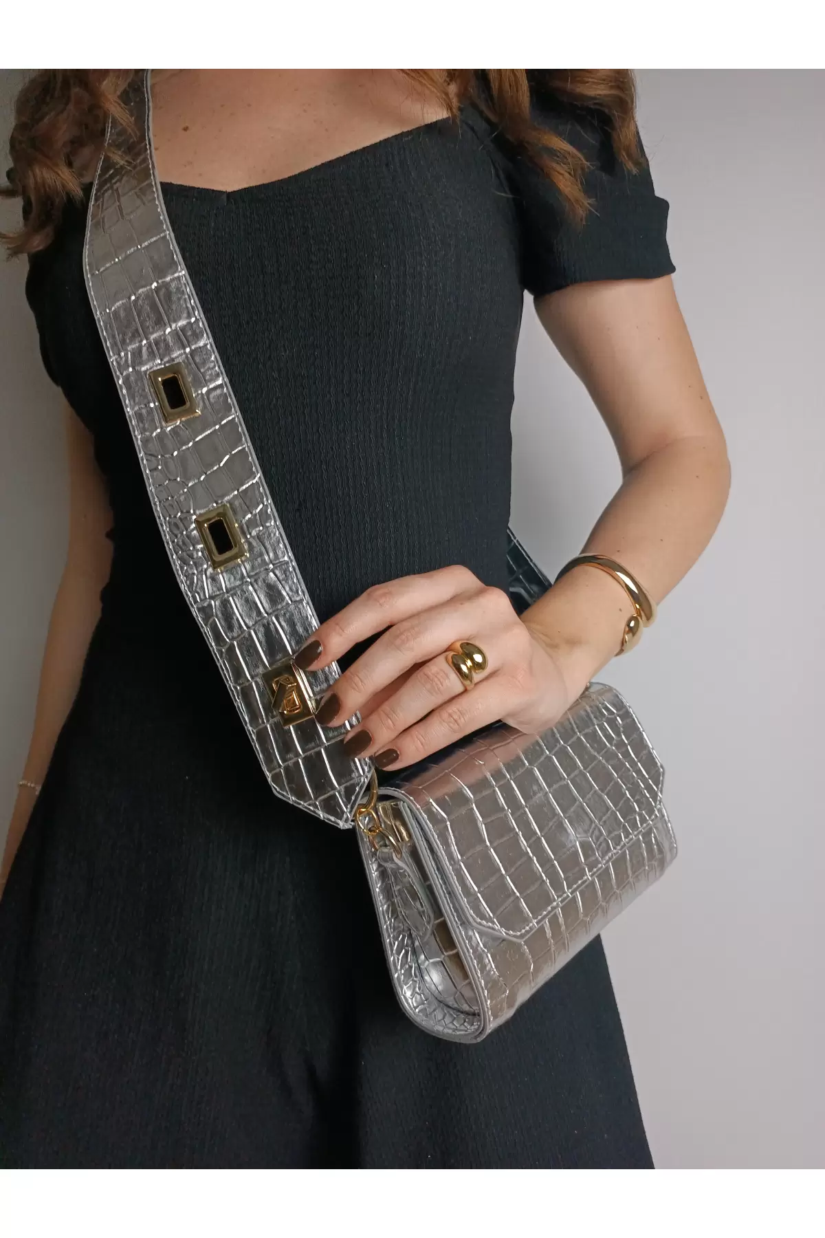 Ketty Silver Croco Box Form Womens Shoulder Bag