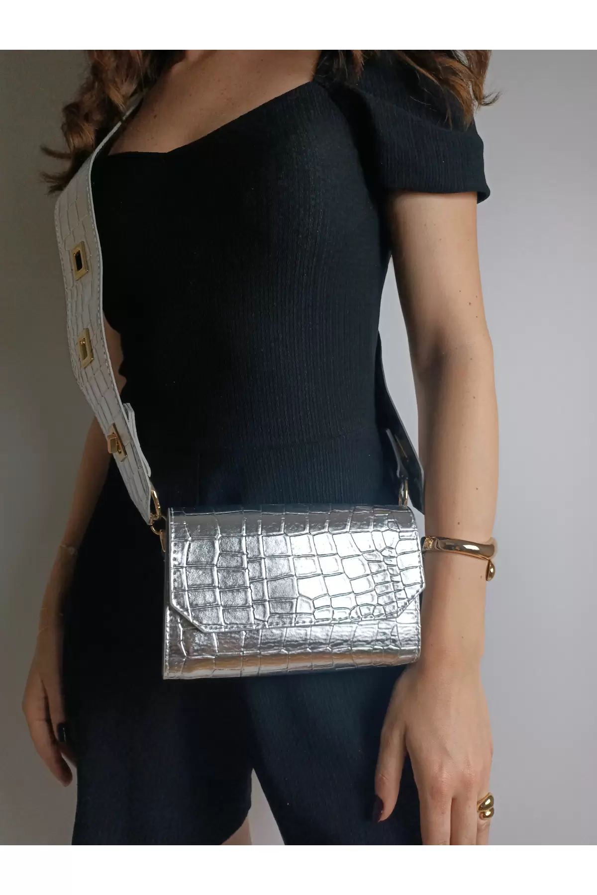Ketty Silver Croco Box Form Womens Shoulder Bag