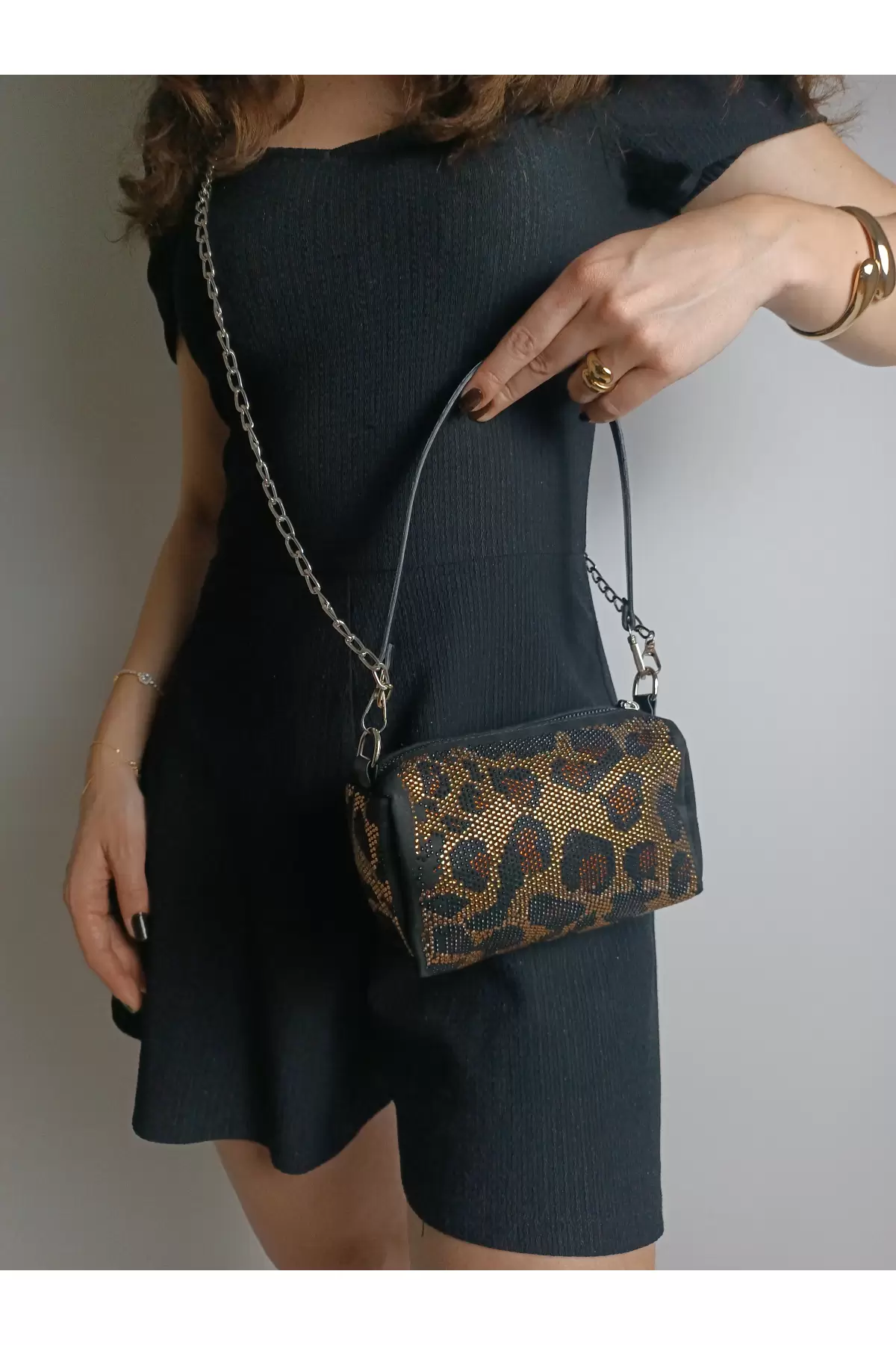 Luxury Siyah Leopar Kristal Taşlı Zincir Askılı Kadın Omuz Çantası
