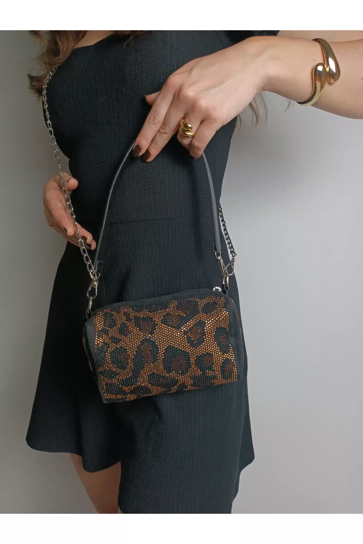 Luxury Siyah Leopar Kristal Taşlı Zincir Askılı Kadın Omuz Çantası