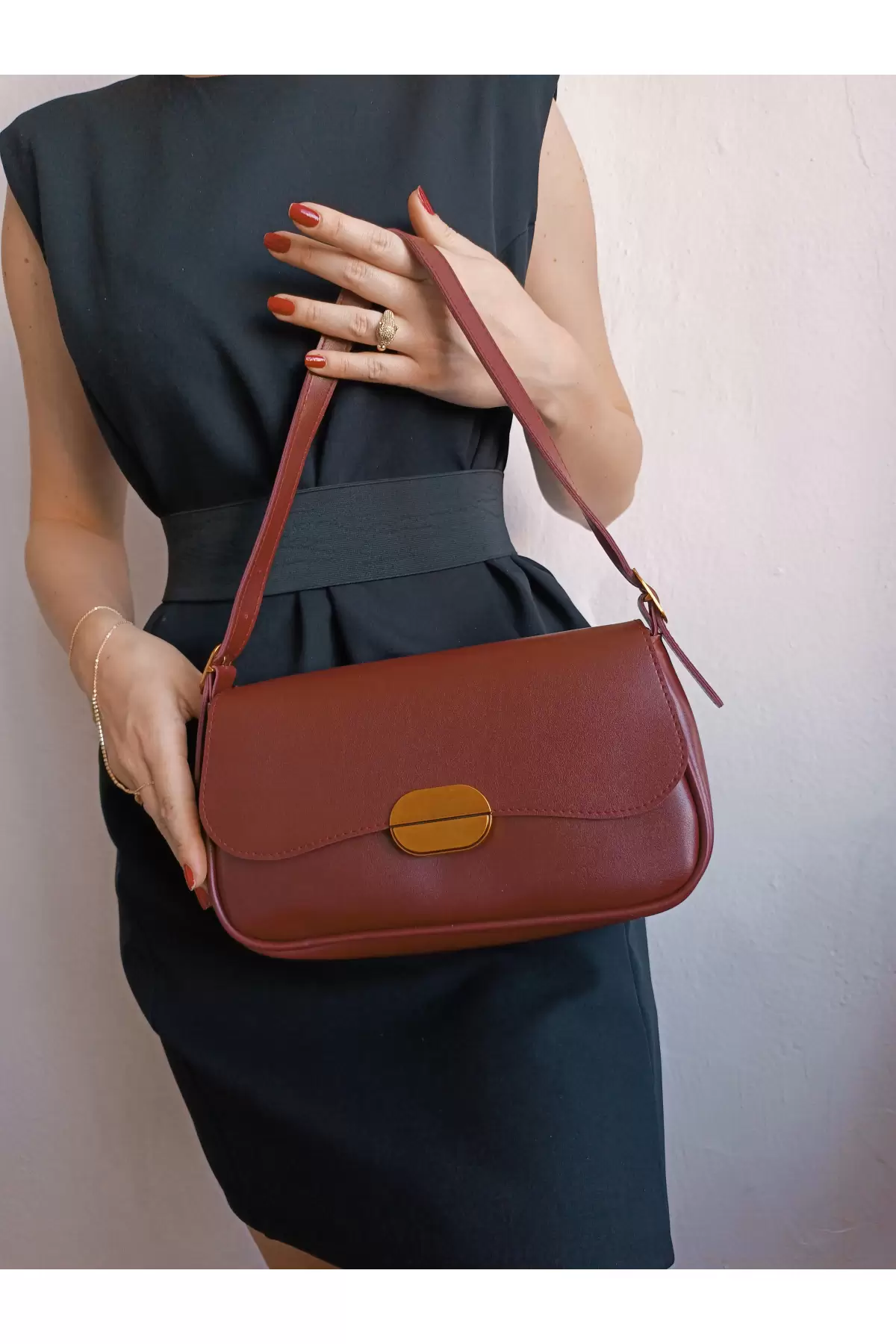 Mina Claret Red Soft Leather Design Lock Double Strap Womens Shoulder Bag