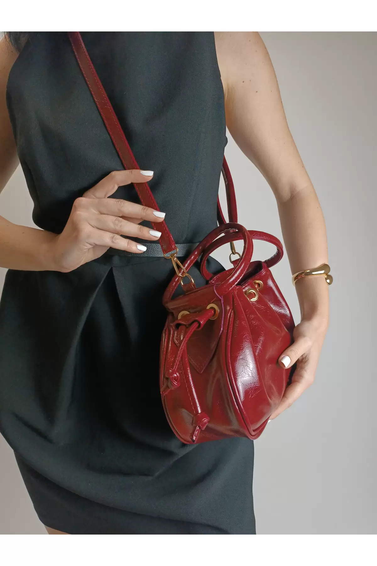Mondale Claret Red Handle Drawstring Closure Womens Shoulder Bag