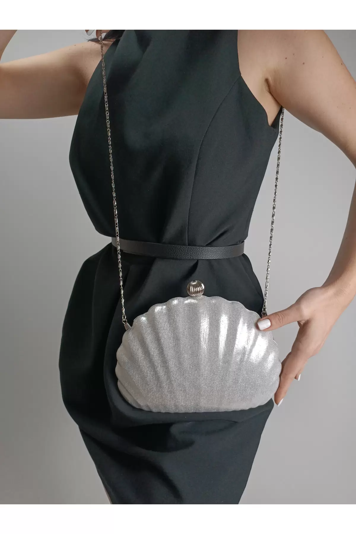 Rosalie Gümüş Sedefli Deniz Kabuğu Model Zincir Askılı Dokulu Clutch Abiye Portföy Çanta