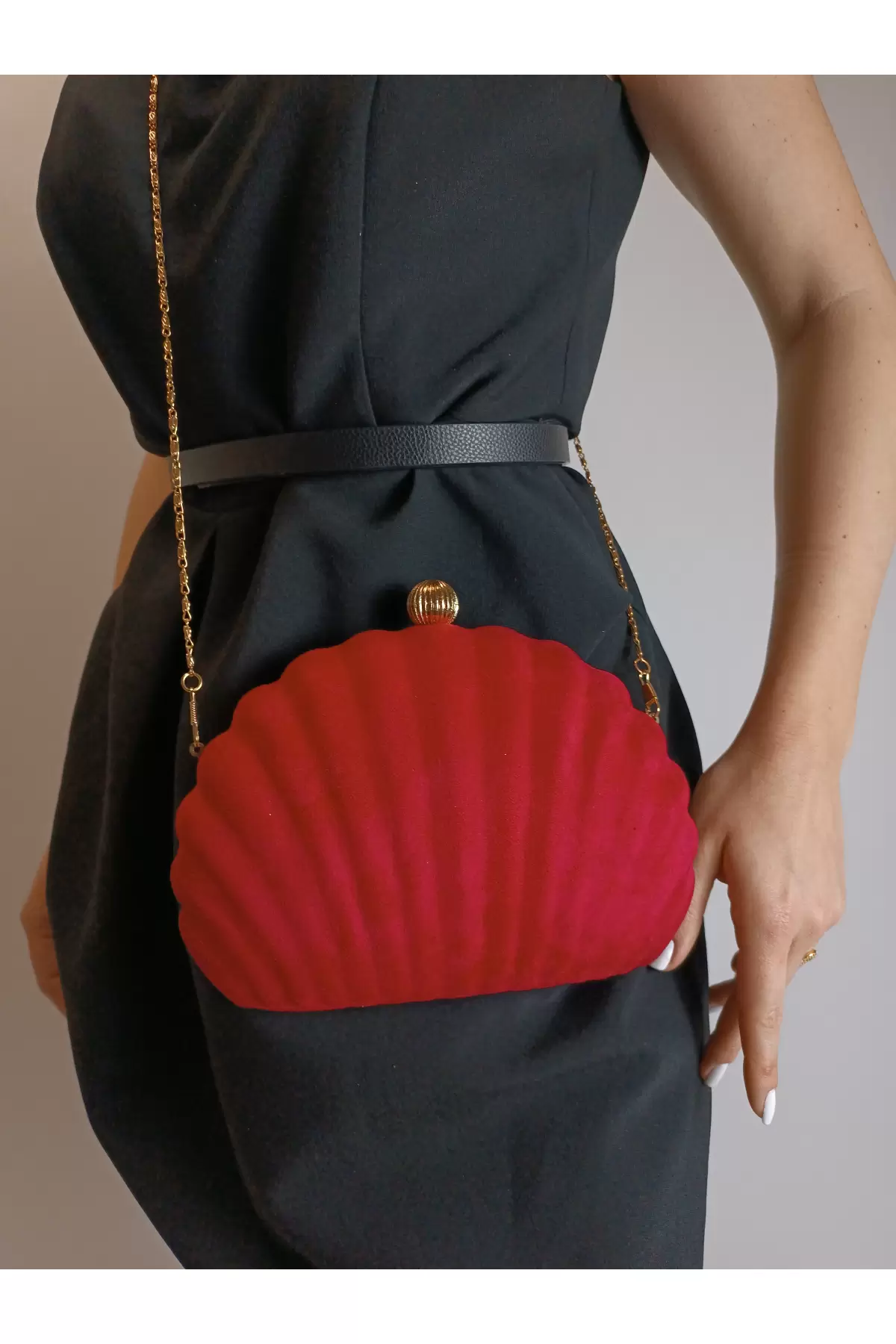 Rosalie Kırmızı Nubuk Deniz Kabuğu Model Zincir Askılı Dokulu Clutch Abiye Portföy Çanta