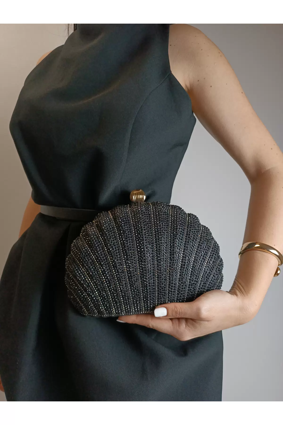 Rosalie Black Stoned Shell Model Chain Strap Textured Clutch Evening Dress Portfolio Bag