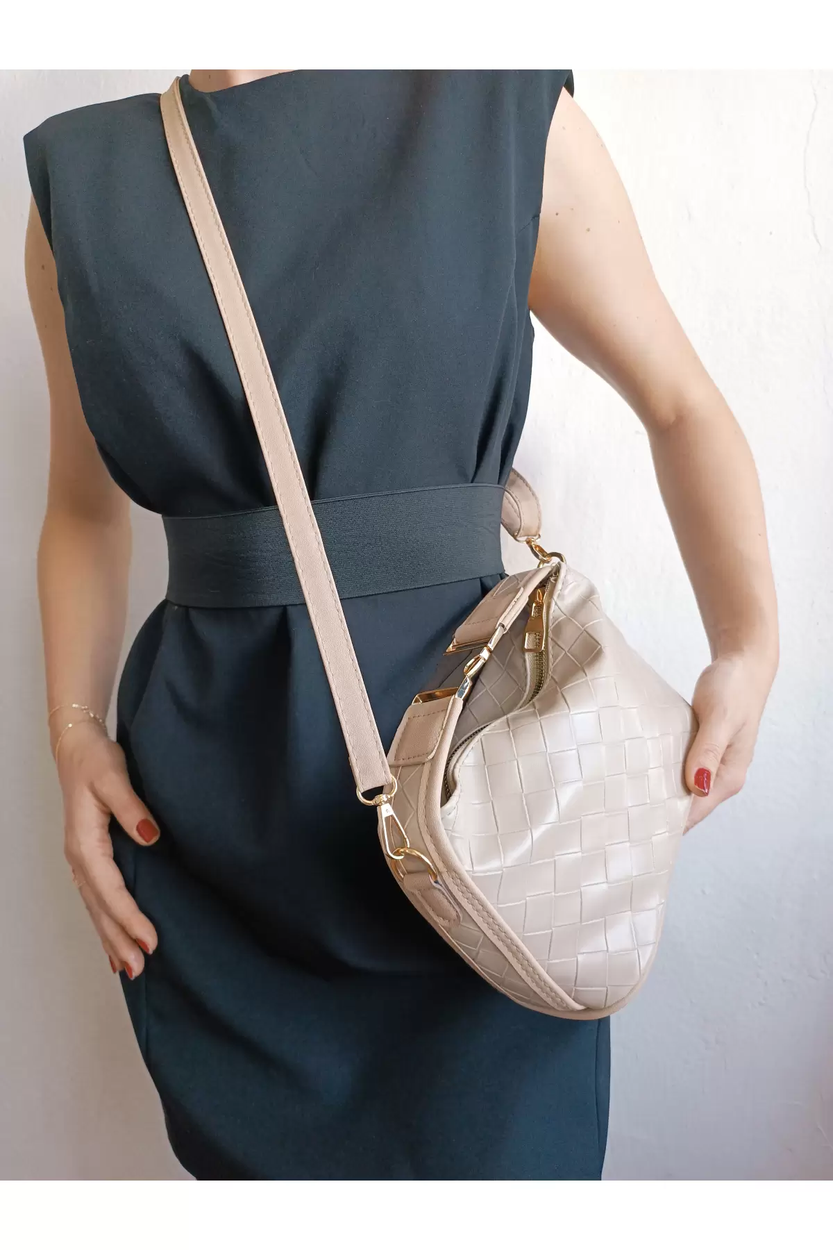 Toile Mink Knit Pattern Lock Handle Womens Hand Shoulder Bag