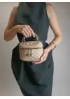 Leslie Vizon Kapitone Desen Kadın Kutu Crossbody Bag